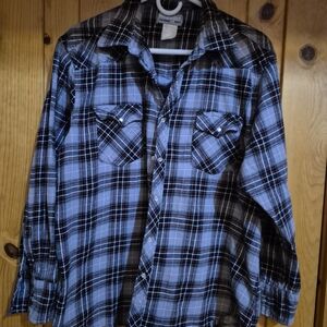 Wrangler Women's Blue and Black Plaid Shirt